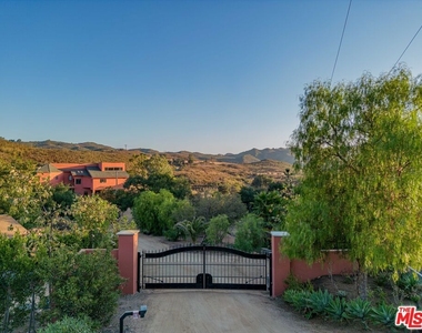 34136 Mulholland Highway - Photo Thumbnail 67
