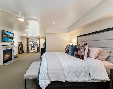 73191 Shadow Mountain Drive - Photo Thumbnail 36
