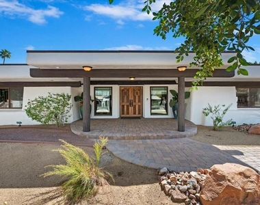 73191 Shadow Mountain Drive - Photo Thumbnail 3