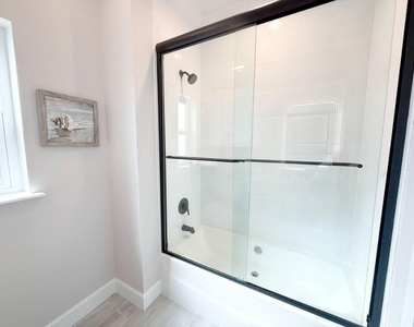 453 Ne Indian River Drive - Photo Thumbnail 11