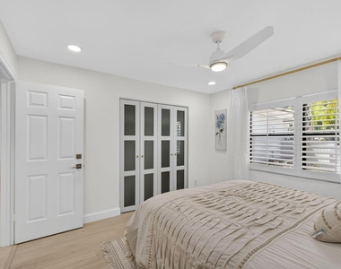 479 Prestwick Circle - Photo Thumbnail 37
