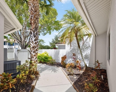 479 Prestwick Circle - Photo Thumbnail 6