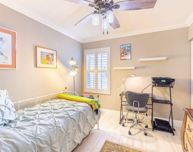 1038 Jeffery Street - Photo Thumbnail 23