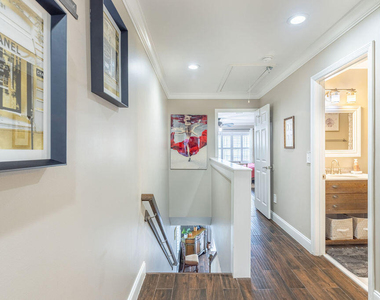 1038 Jeffery Street - Photo Thumbnail 26