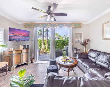 1038 Jeffery Street - Photo Thumbnail 14