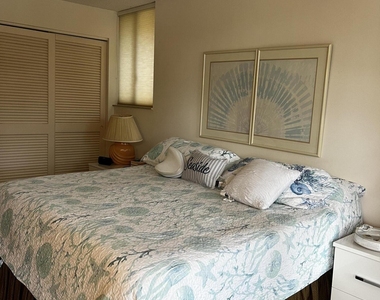 4702 Fountains Drive - Photo Thumbnail 4