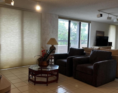 4702 Fountains Drive - Photo Thumbnail 6