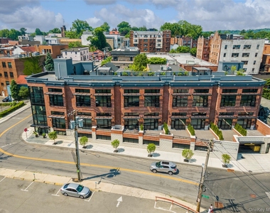 172 E Prospect Avenue - Photo Thumbnail 13