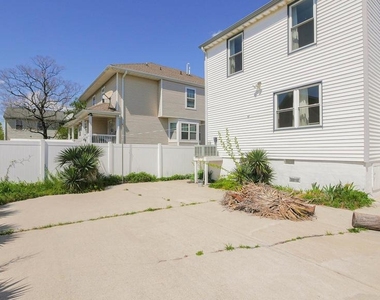 128 N Rhode Island Avenue - Photo Thumbnail 56
