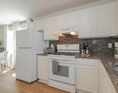 128 N Rhode Island Avenue - Photo Thumbnail 20