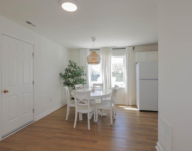 128 N Rhode Island Avenue - Photo Thumbnail 14