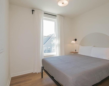 128 N Rhode Island Avenue - Photo Thumbnail 37