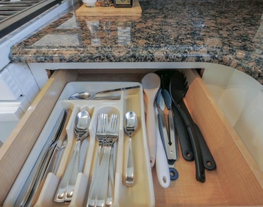 128 N Rhode Island Avenue - Photo Thumbnail 26