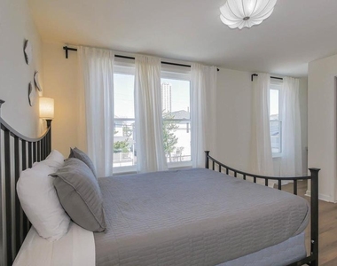 128 N Rhode Island Avenue - Photo Thumbnail 47