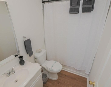 128 N Rhode Island Avenue - Photo Thumbnail 52