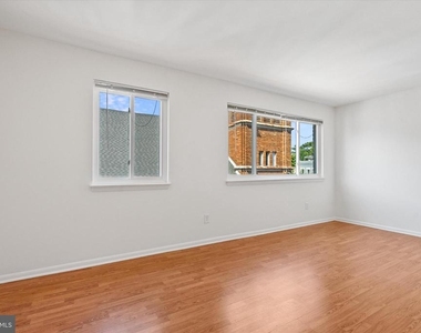 630 11th Street Ne - Photo Thumbnail 8