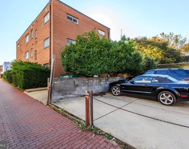 630 11th Street Ne - Photo Thumbnail 15