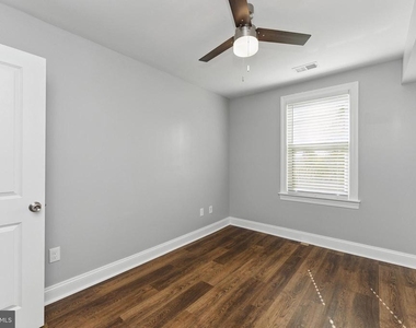 2021 E Street Ne - Photo Thumbnail 9