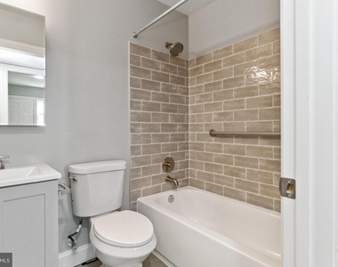 2021 E Street Ne - Photo Thumbnail 6