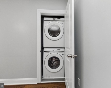 2021 E Street Ne - Photo Thumbnail 12