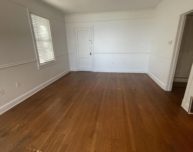 2746 Vernon Terrace - Photo Thumbnail 4