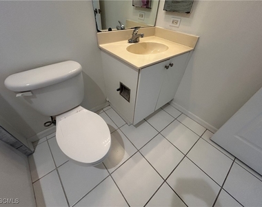 4255 Liron Avenue - Photo Thumbnail 14