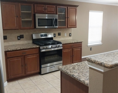 7914 Tilbury Woods Lane - Photo Thumbnail 6