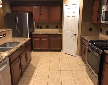 7914 Tilbury Woods Lane - Photo Thumbnail 9