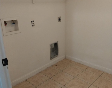 7914 Tilbury Woods Lane - Photo Thumbnail 28