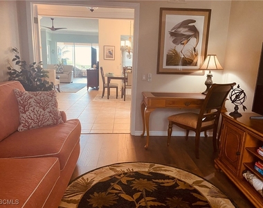 10063 Majestic Avenue - Photo Thumbnail 12