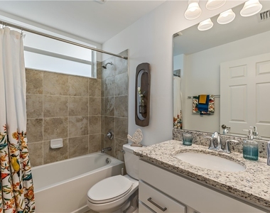43031 Greenway Boulevard - Photo Thumbnail 6