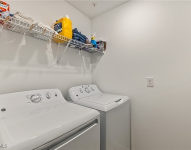 43031 Greenway Boulevard - Photo Thumbnail 8