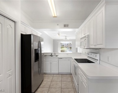 8550 Kingbird Loop - Photo Thumbnail 5