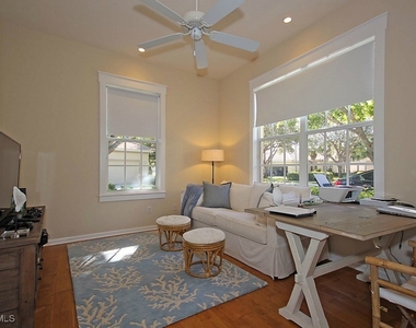 6855 Old Banyan Way - Photo Thumbnail 4