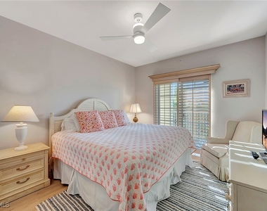 7671 Pebble Creek Circle - Photo Thumbnail 20