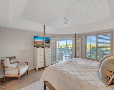 7671 Pebble Creek Circle - Photo Thumbnail 16