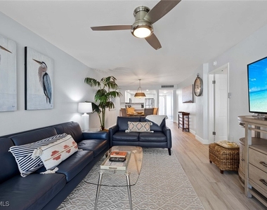 26000 Hickory Boulevard - Photo Thumbnail 11