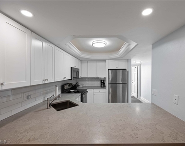 26000 Hickory Boulevard - Photo Thumbnail 13