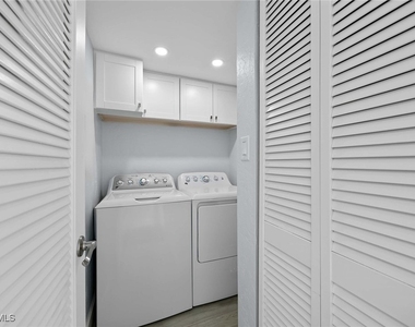 26000 Hickory Boulevard - Photo Thumbnail 24