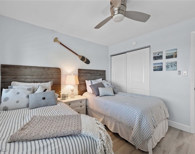 26000 Hickory Boulevard - Photo Thumbnail 22