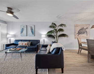26000 Hickory Boulevard - Photo Thumbnail 8