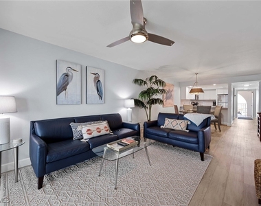 26000 Hickory Boulevard - Photo Thumbnail 9