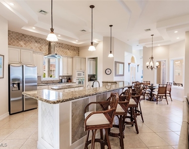 950 Snowberry Court - Photo Thumbnail 10