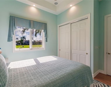 950 Snowberry Court - Photo Thumbnail 24