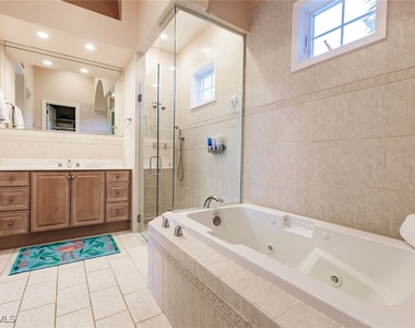 950 Snowberry Court - Photo Thumbnail 21