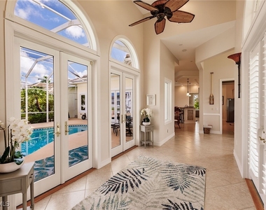 950 Snowberry Court - Photo Thumbnail 3