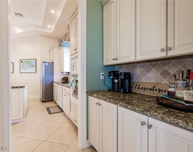 950 Snowberry Court - Photo Thumbnail 15