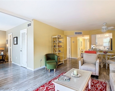100 Forest Lakes Boulevard - Photo Thumbnail 22