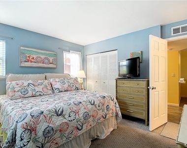 100 Forest Lakes Boulevard - Photo Thumbnail 25