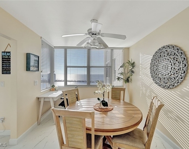 5550 Heron Point Drive - Photo Thumbnail 9